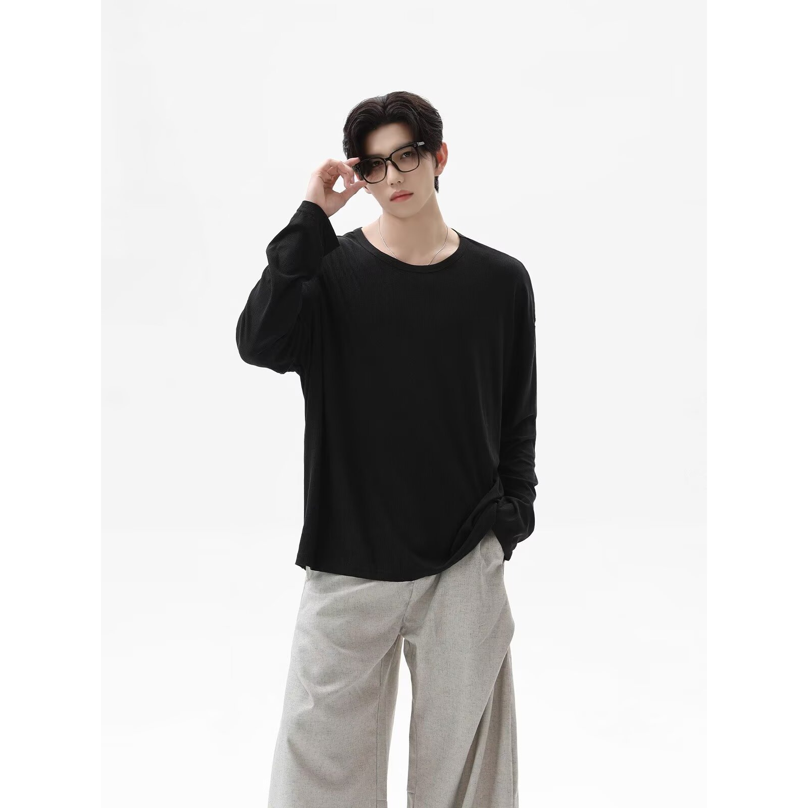 Kaos Lengan Panjang Tekstur Ba - Undershirt Crew Neck ulasan dan harga