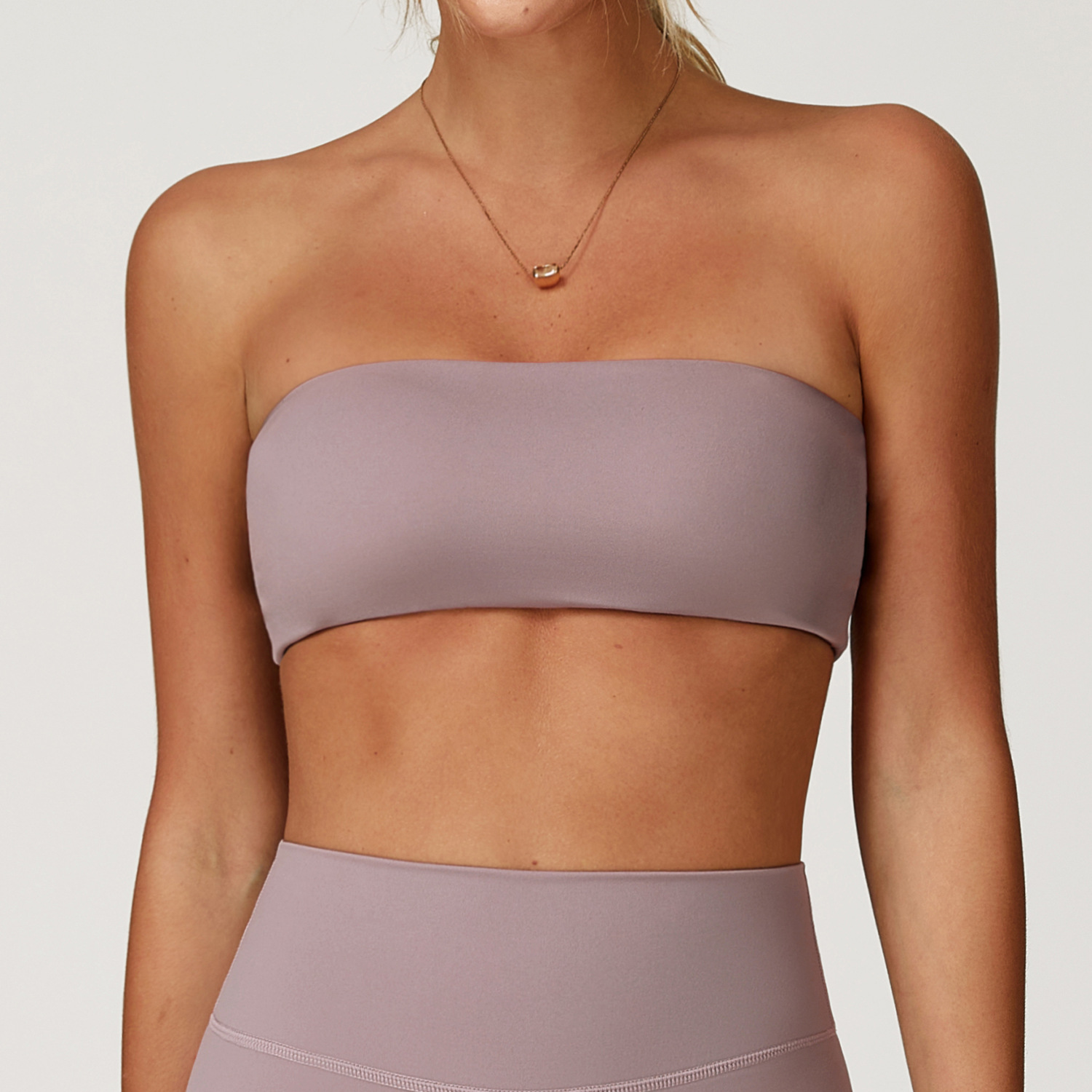 Bra Olahraga Wanita Tanpa Tali - Base Layer Top ulasan dan harga